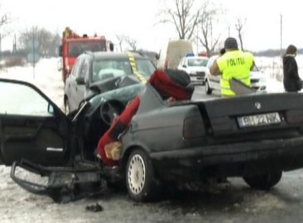 Şoferul BMW-ului care a provocat accidentul de la Săcădat se simte mai bine 